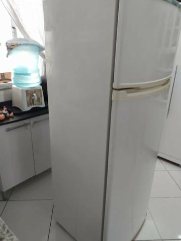 Refrigerador Consul Biplex 334 Litros - 127V - Usado - Foto 5