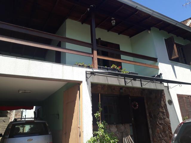 Vendo casa na cavalhada