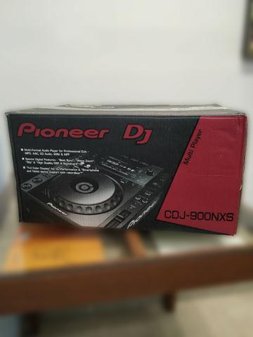 CDJ-900NXS - Na caixa