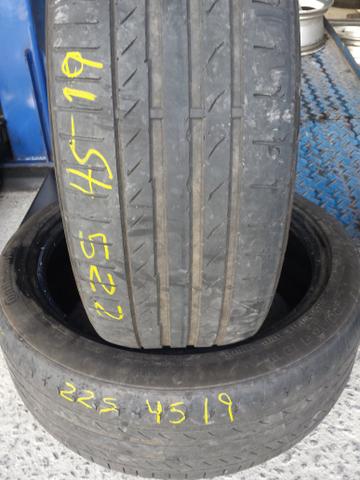 Pneu 225 45 19 Continental Conti BMW perfil baixo