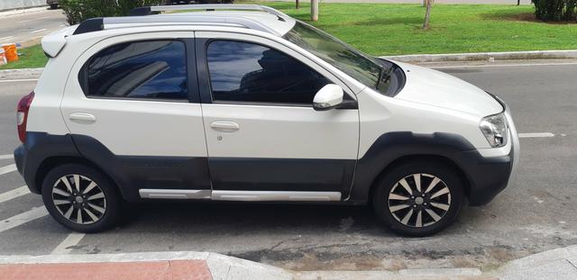 Vendo ETIOS CROSS único dono - Foto 9