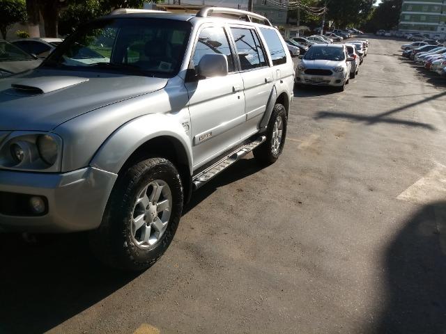 Pajero Sport HPE 3.5 V6, flex, 4x4 auto, prata, com GNV - Foto 2