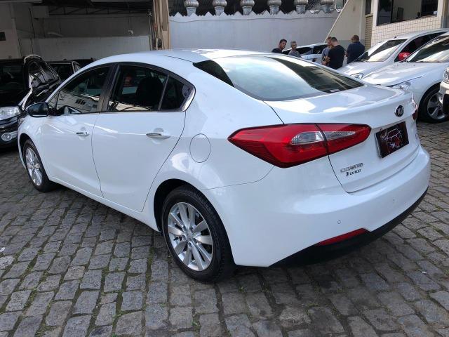 Kia Motors Cerato 1.6 Completo + GNV 5Geração 2015 - Foto 4