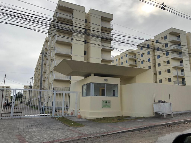 Apartamento no condomínio Alameda Eucaliito