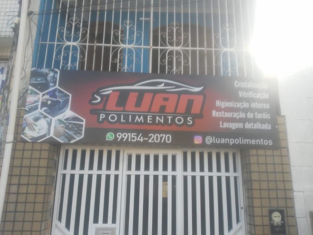 Fabricamos cortinas, toldos, coberturas e placas de fachada 