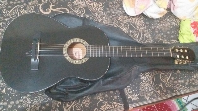 Violão Michael