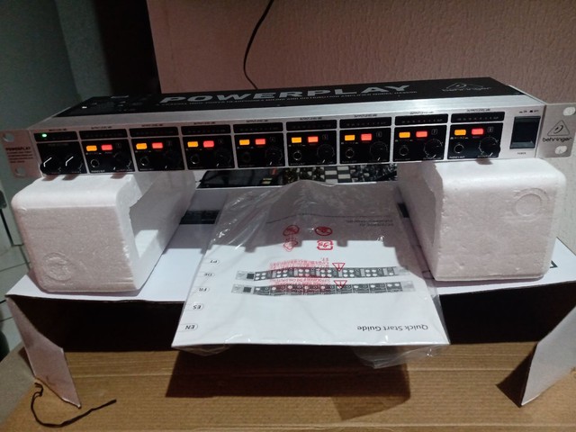 behringer ha8000