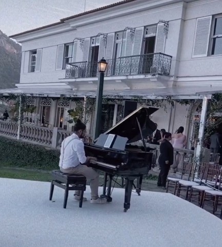 Pianos locação  - Foto 2
