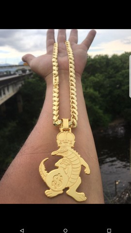 Cordão Friso S 8mm Lançamento jacaré ostentação  banho ouro 18k 