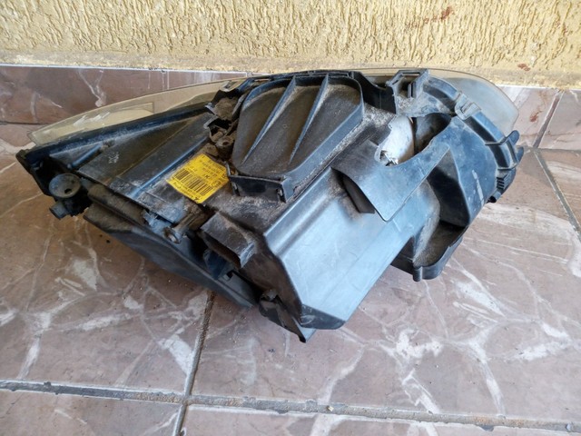 Farol Esquerdo Bmw M3 2009 (Detalhe Carcaça) - Foto 4