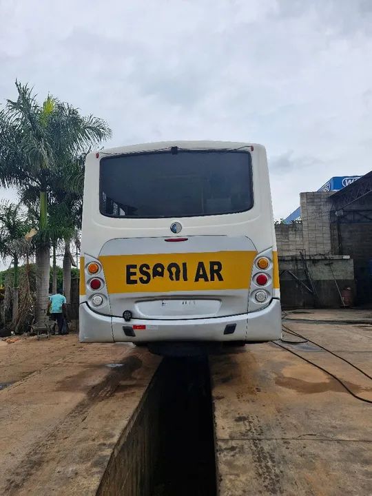 Ônibus Escolar MB 1418 com 46 lugares 2009 - Foto 6