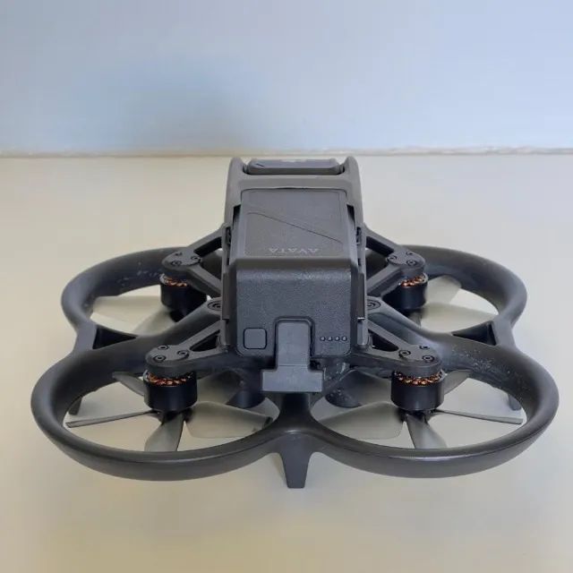 Drone DJI Avata Explorer com Fly More Kit - Foto 2