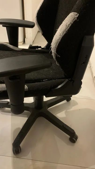 POLTRONA GAMER DXRACER R$500 - Foto 5