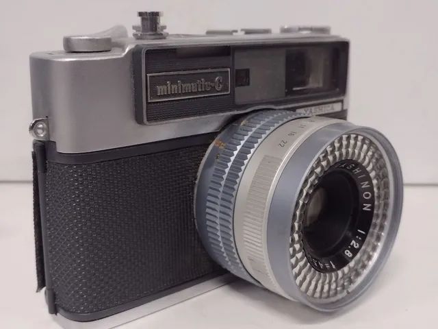 Câmera fotográfica antiga analógica 