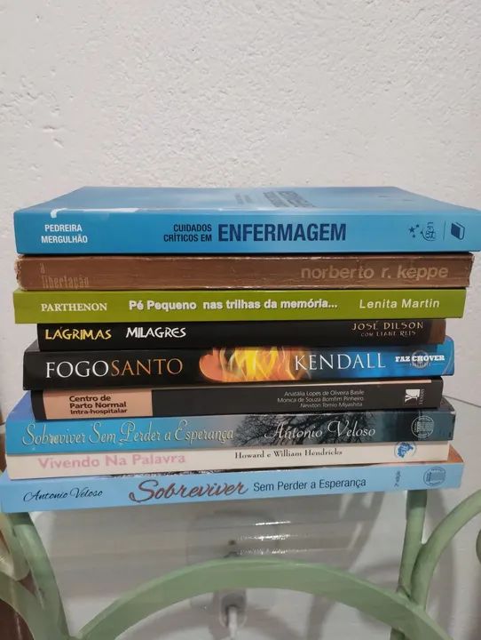 9 livros usados. - Foto 2