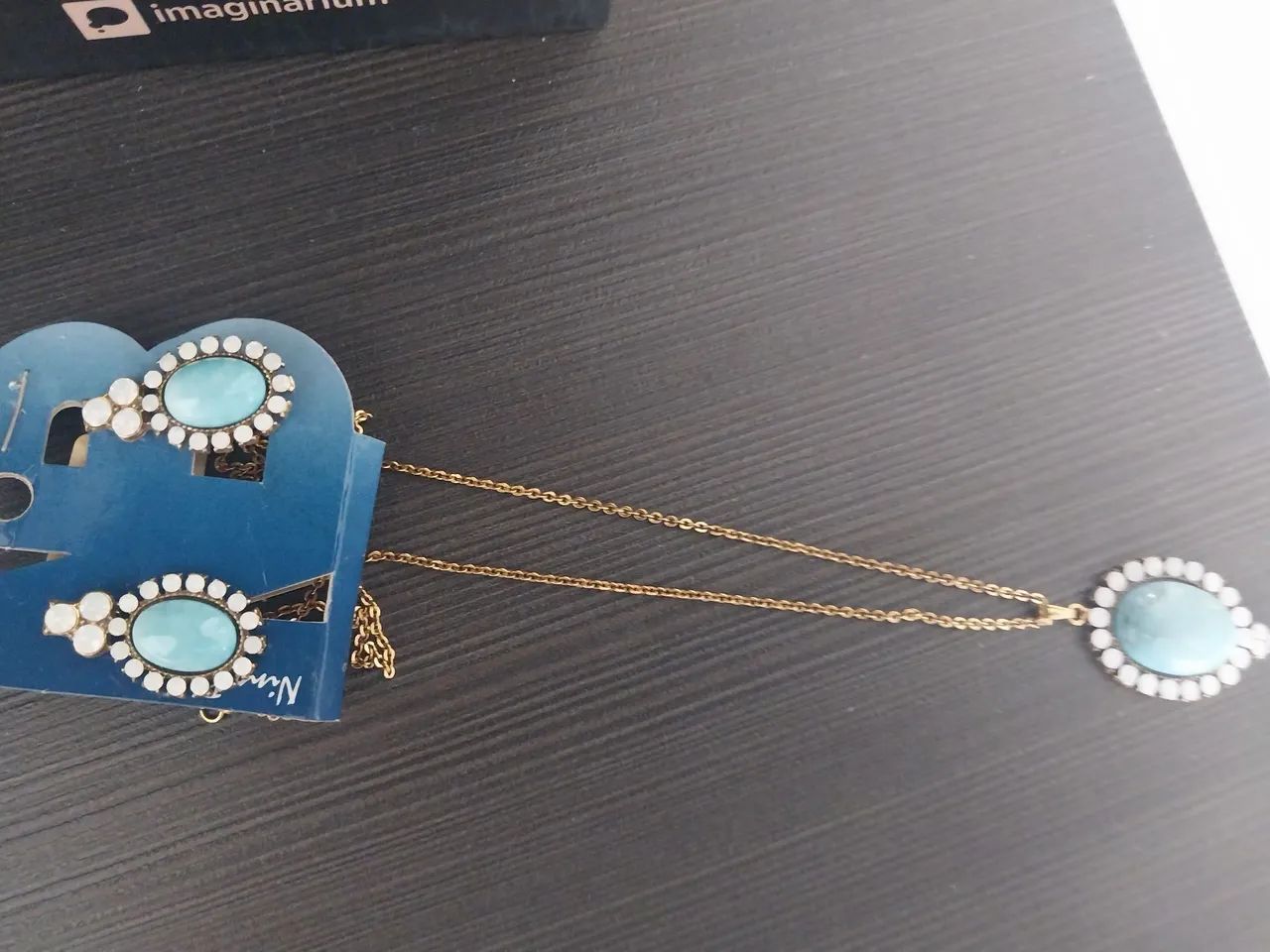 Conjunto de colar e brincos  turquesa. Semi Joias  - Foto 3