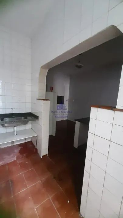 ponto comercial 4.88 x 25.00 ,com forno a lenha , localização central. - Foto 2