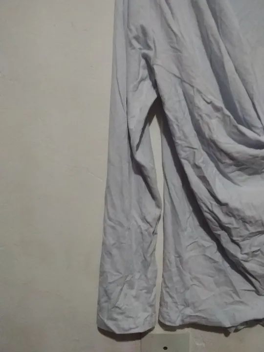 Blusa transpassada branca - Foto 4