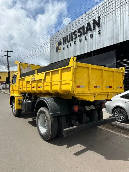 Caçamba toco com ar-condicionado - Foto 3