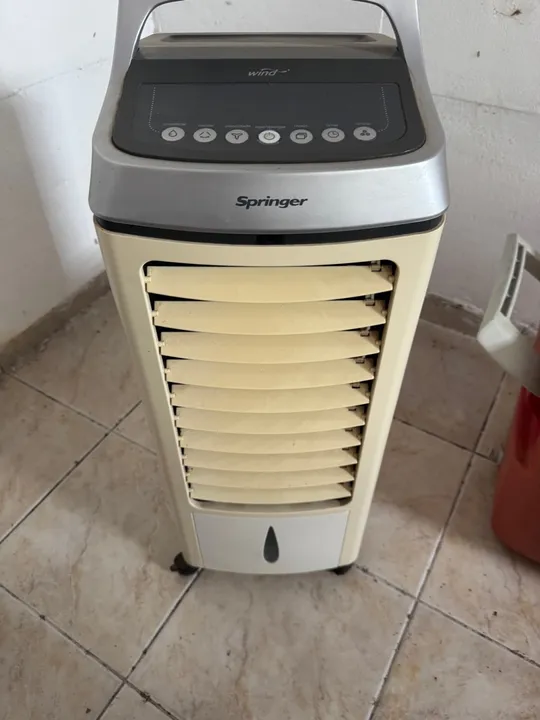 Climatizador de Ar Springer - Usado