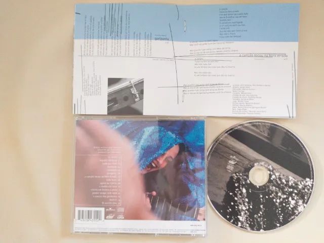 2 CD s Ana Carolina, conservado os encartes