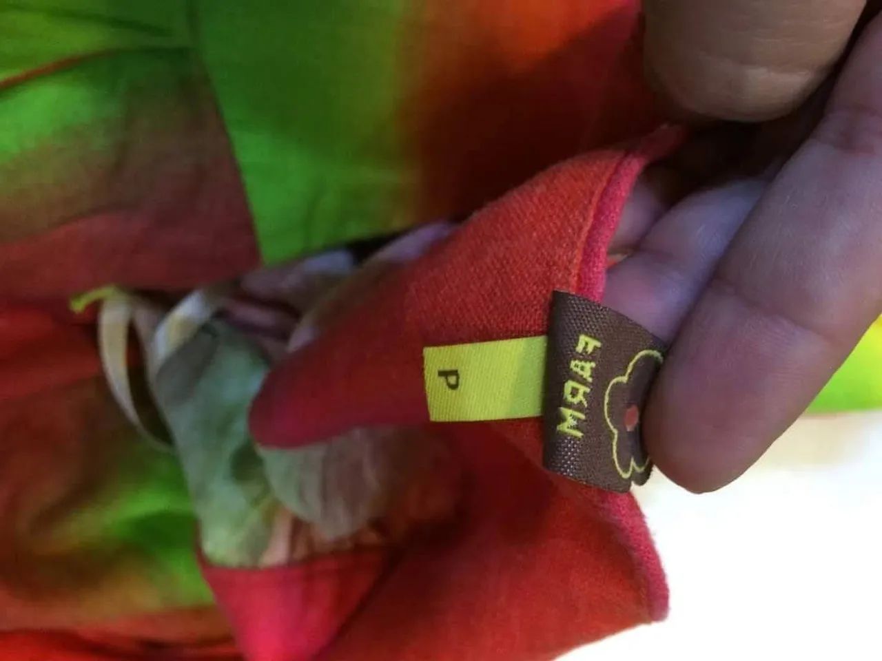 Conjunto de saia e top tie dye Farm  - Foto 3