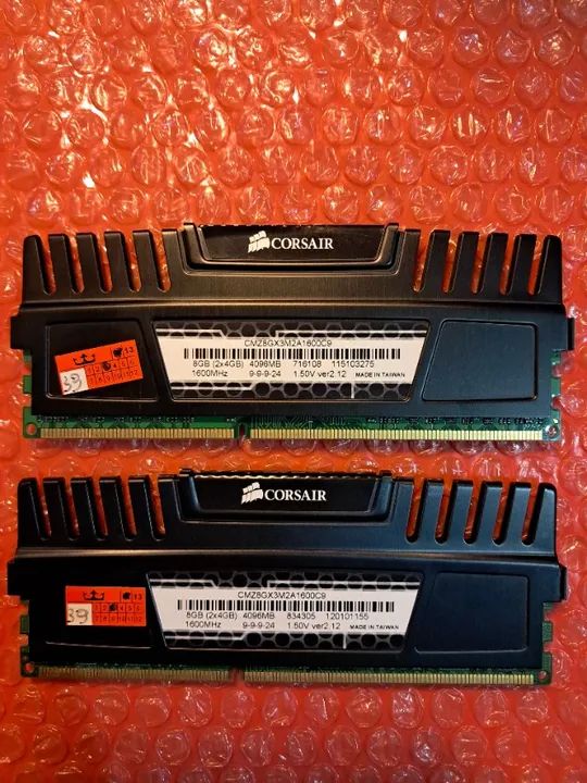 Memória RAM Gamer Corsair Vengeance, 8GB (2x4GB), 1600MHz, DDR3, Preto - Foto 2