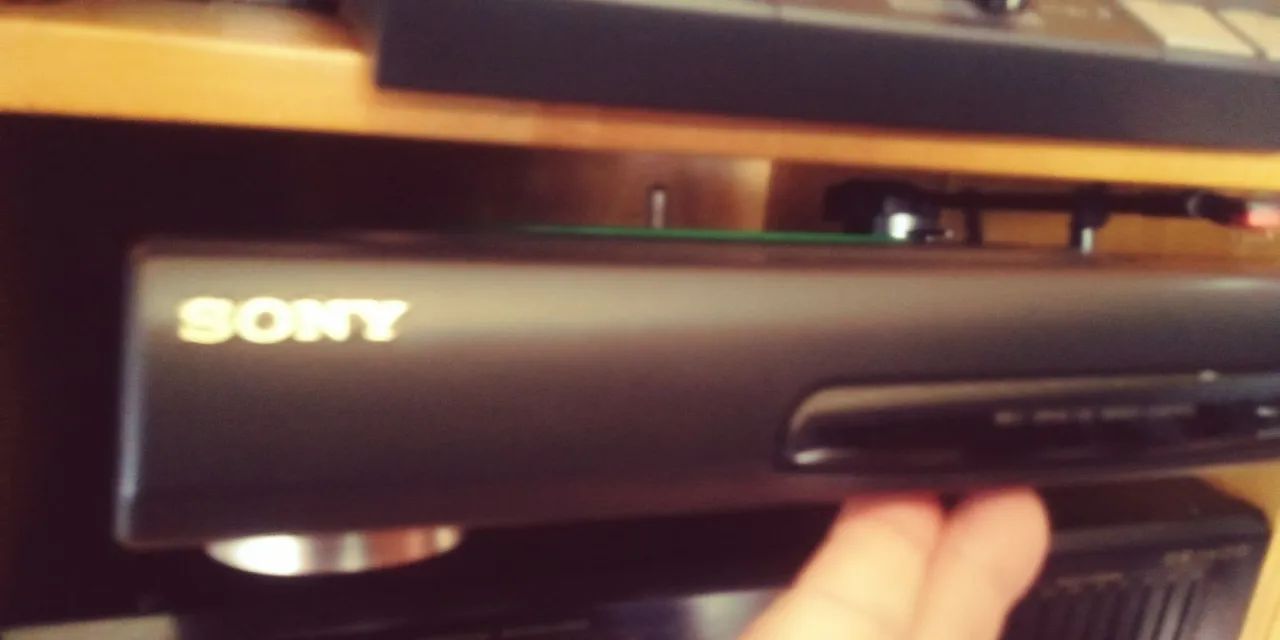 Sony toca discos sem agulha!