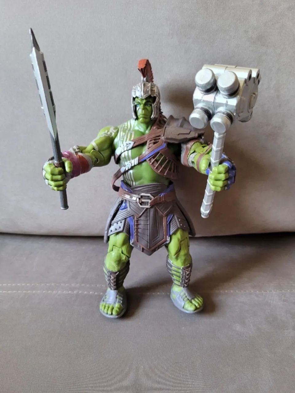 Action Figure - Hulk Gladiador (Thor Ragnarok)