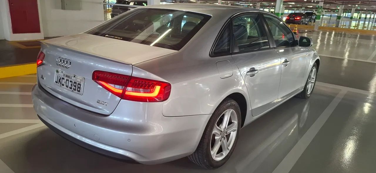 Vendo Audi A4 Ambiente 2013 2.0 Turbo - Foto 2