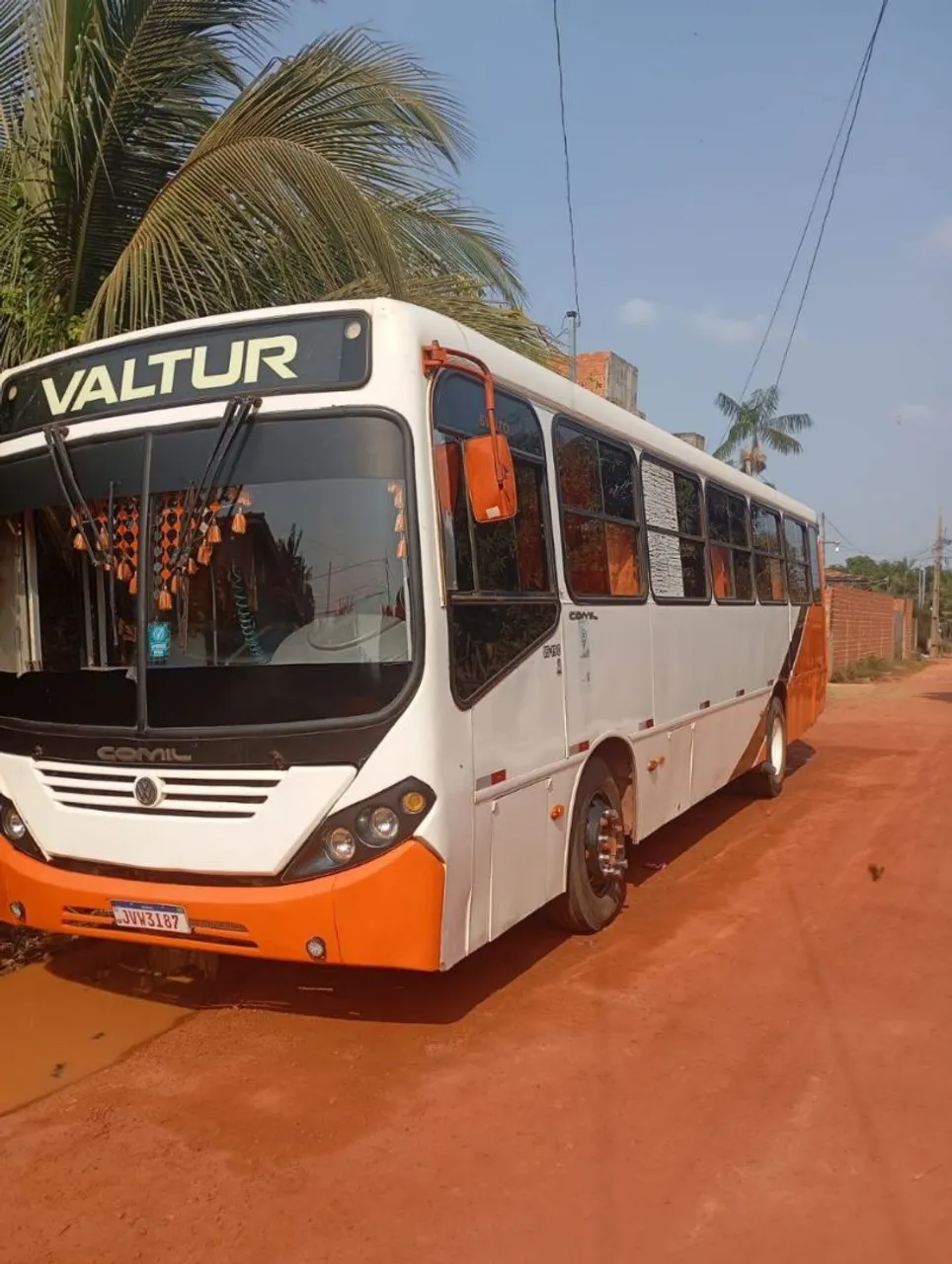 Ônibus Comil 15-190