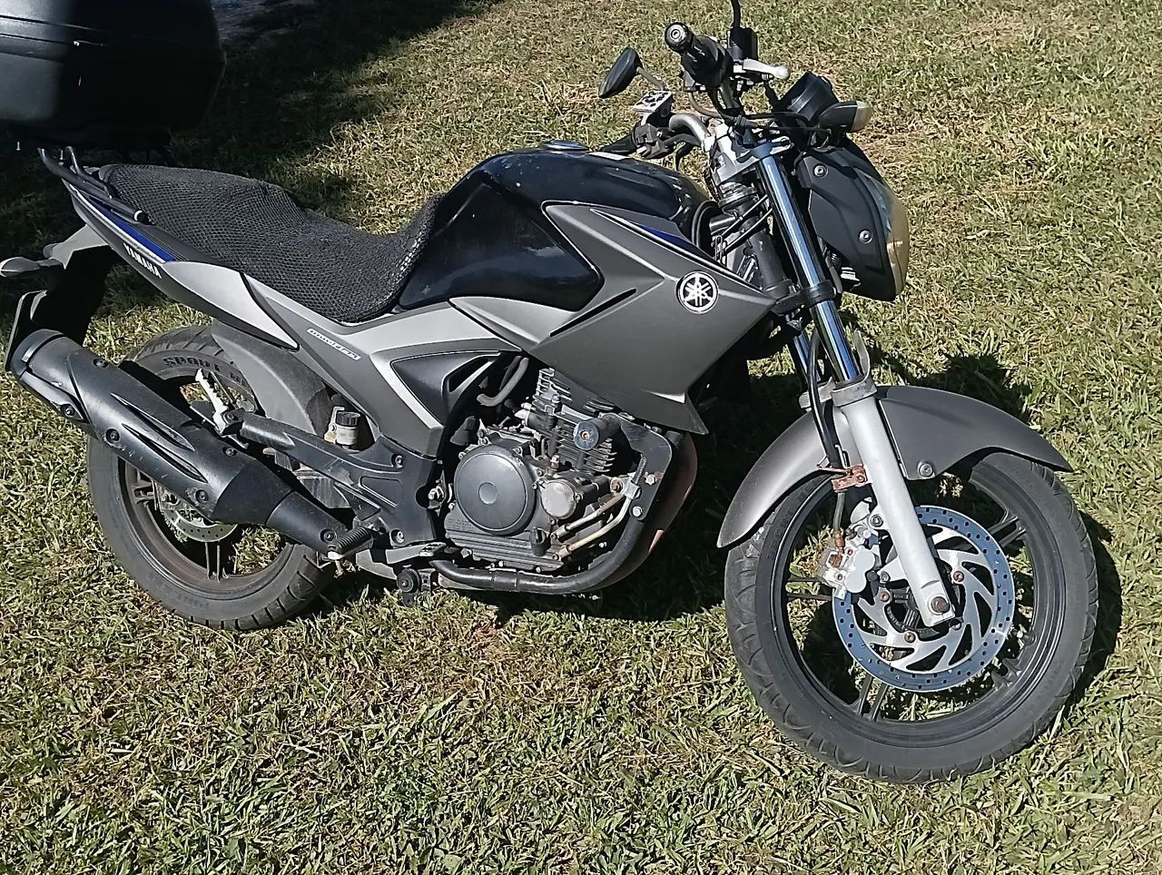 Moto Fazer Blueflex 250