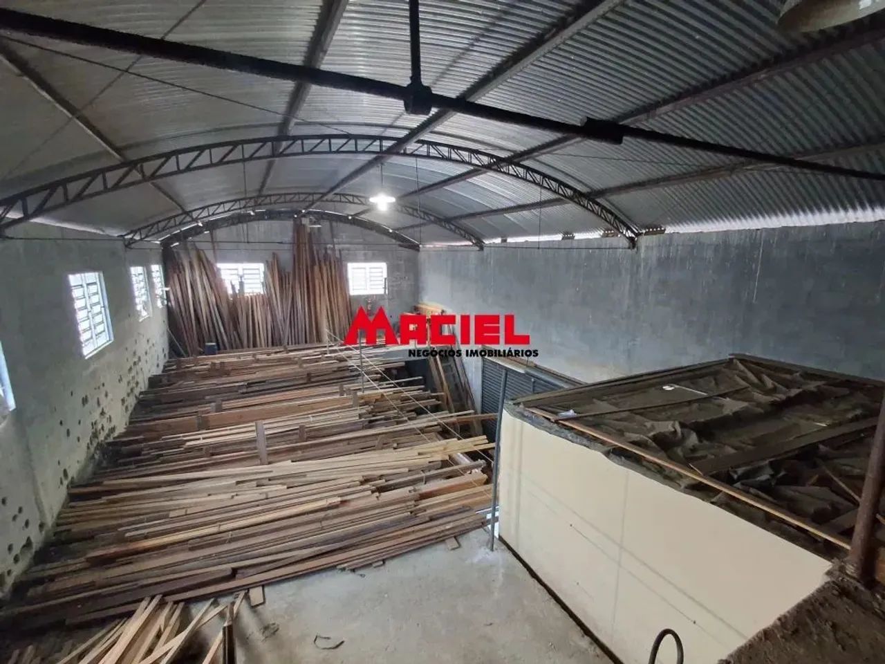 Predio/Galpão na vila São Bento, escritórios, recepção, mezaninos, estacionamento, enfrent - Foto 2