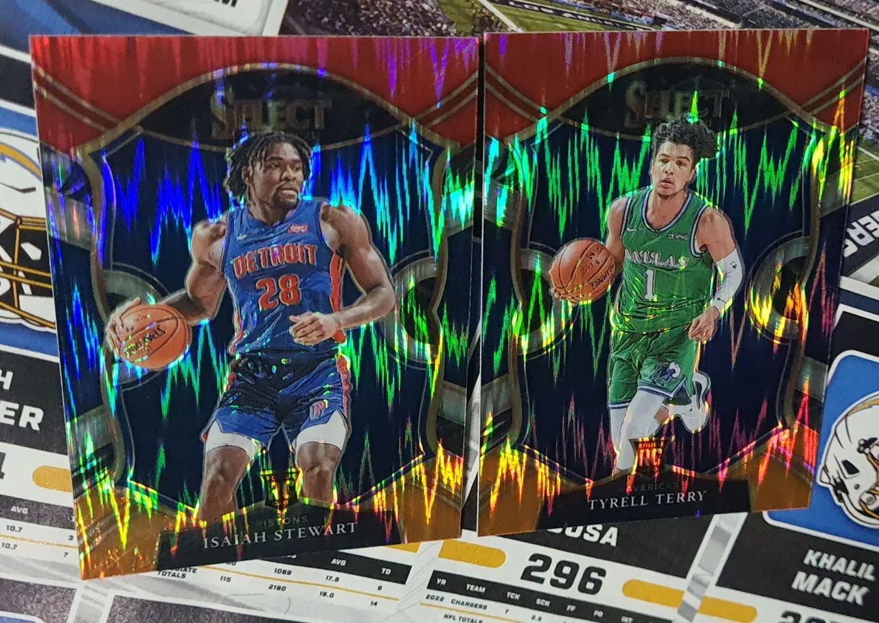 Cards Rookie Panini Select Isaiah Stewart e Tyrell Terry - Foto 3