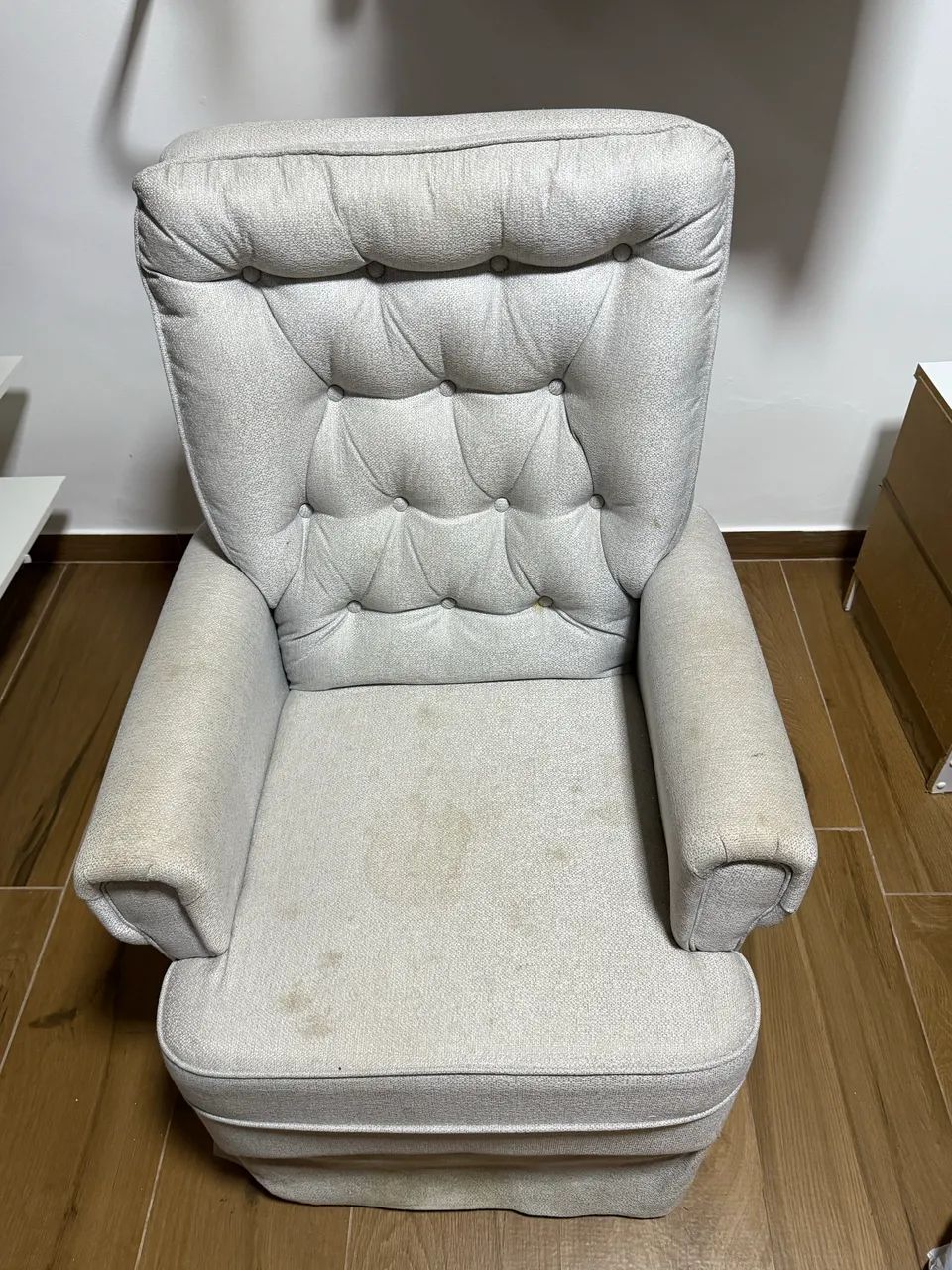 Nursing Armchair with Footrest65568128102402122