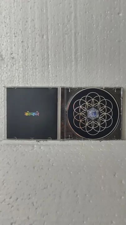 CD - Coldplay - A Head Full of Dreans - Foto 3