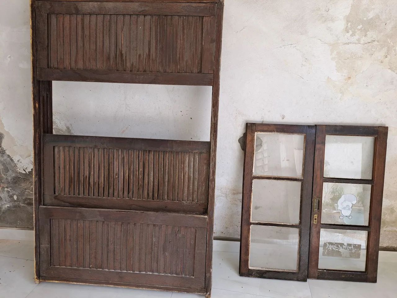 Janela de madeira 1.70 por 1.10