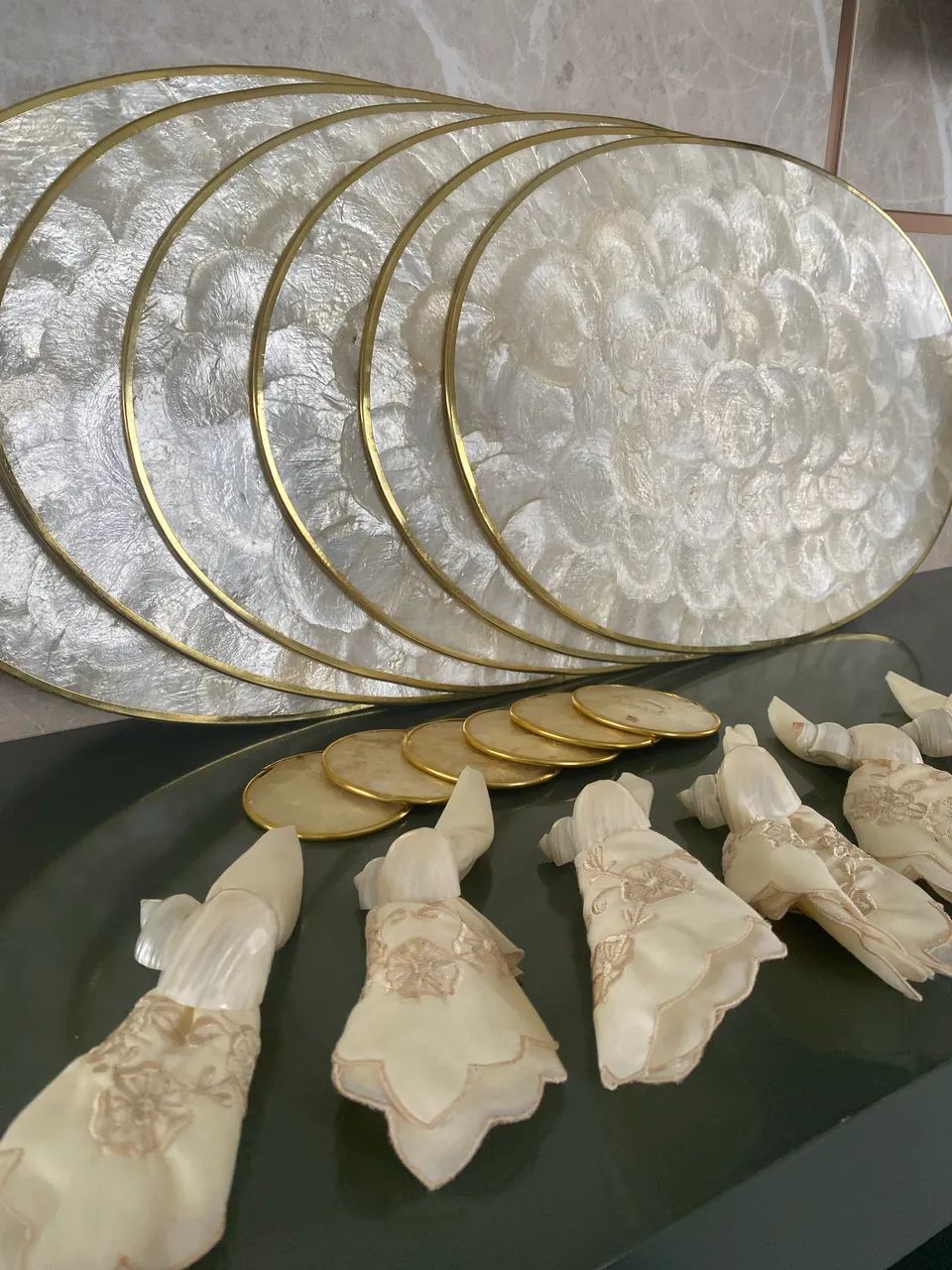 Conjunto de mesa posta feitas com concha de capiz  - Foto 2