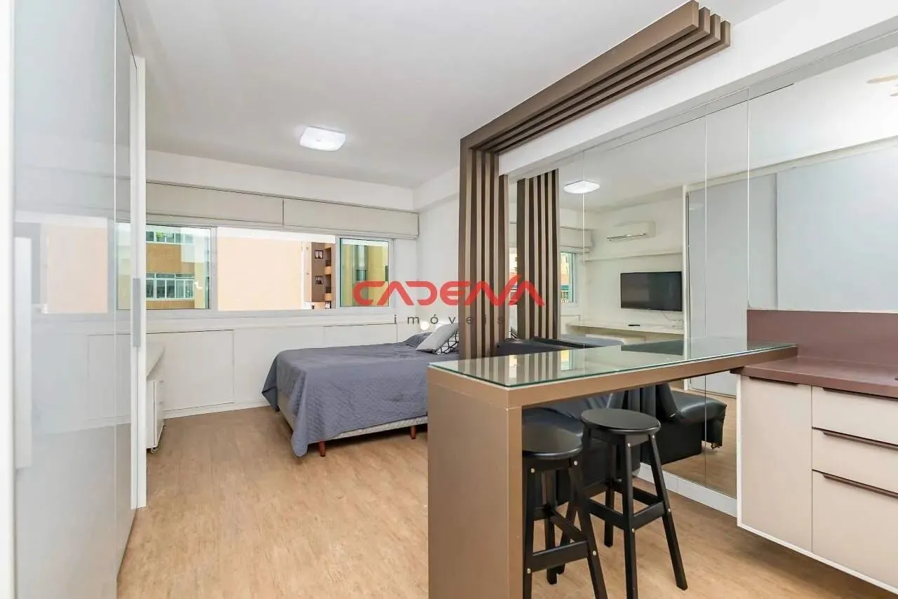 Studio para aluguel no Centro de Curitiba