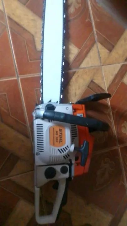 Vendo ou troco 01 Moto serra  Sthill MS 382 50cm³ zero . - Foto 2