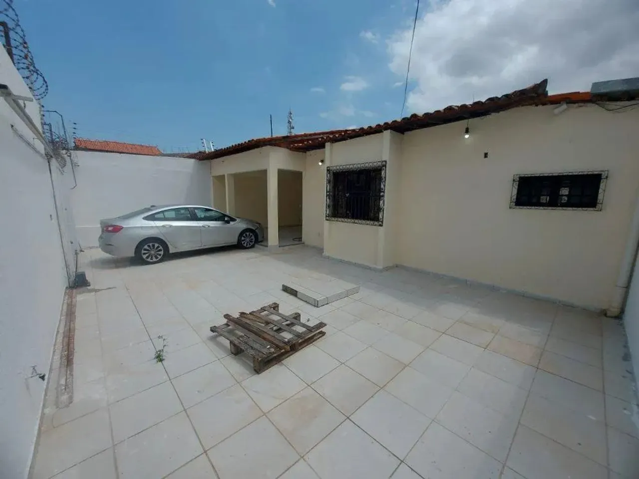 Imóvel para aluguel com 360 metros quadrados com 3 quartos em Renascença 1 - São Luís - MA