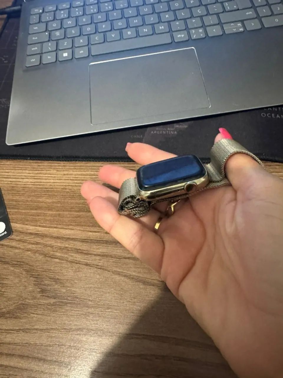 Apple Watch Series 6 (GPS + Celular) 44mm Dourado - aço inoxidável - Foto 3