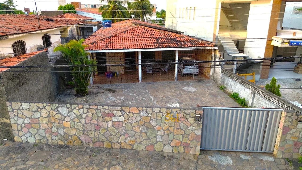 Imóvel a venda com 700 m², grande área, no Bairro dos Ipês - João Pessoa - PB