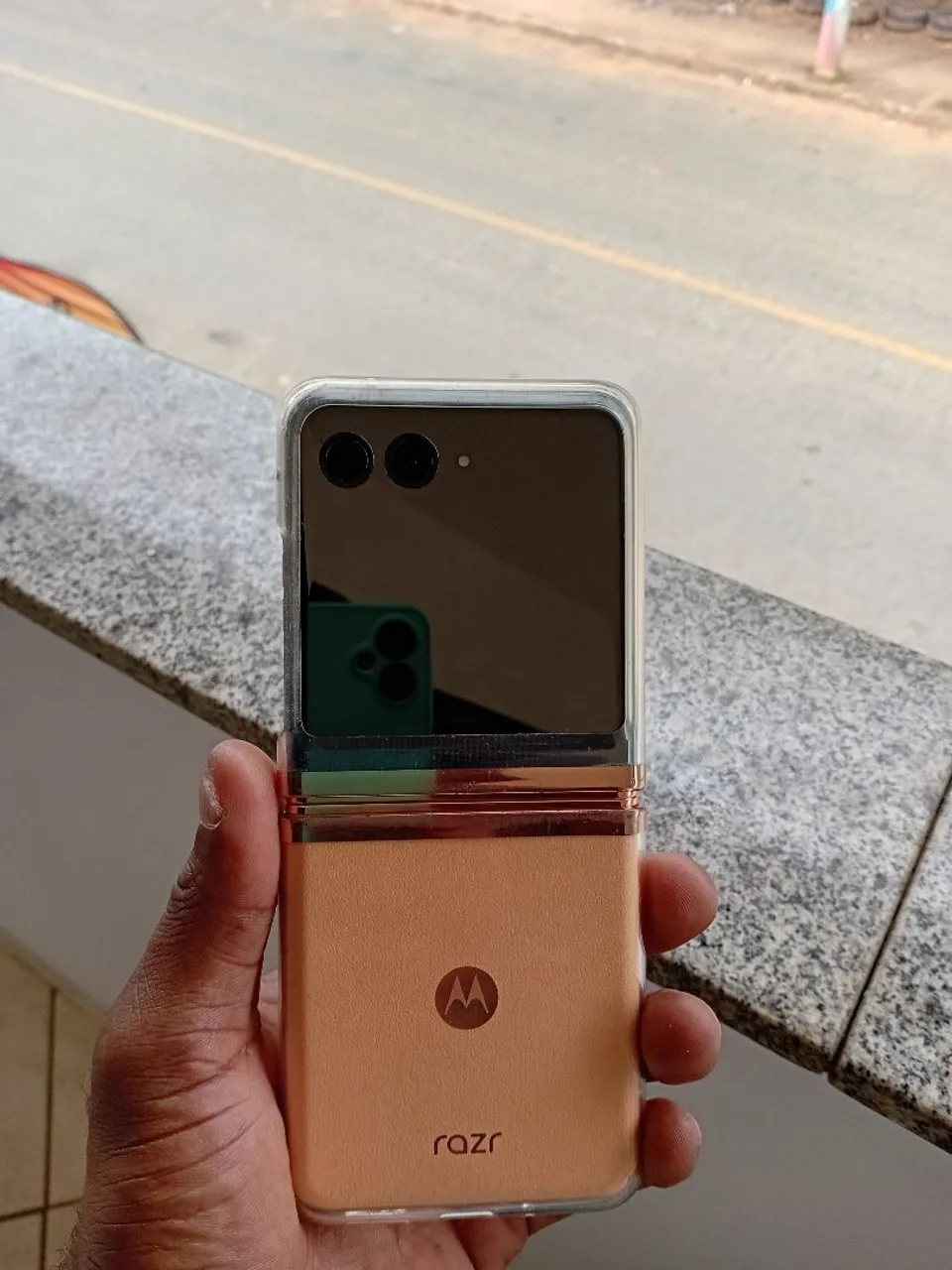 Moto rarz 40 ultra 