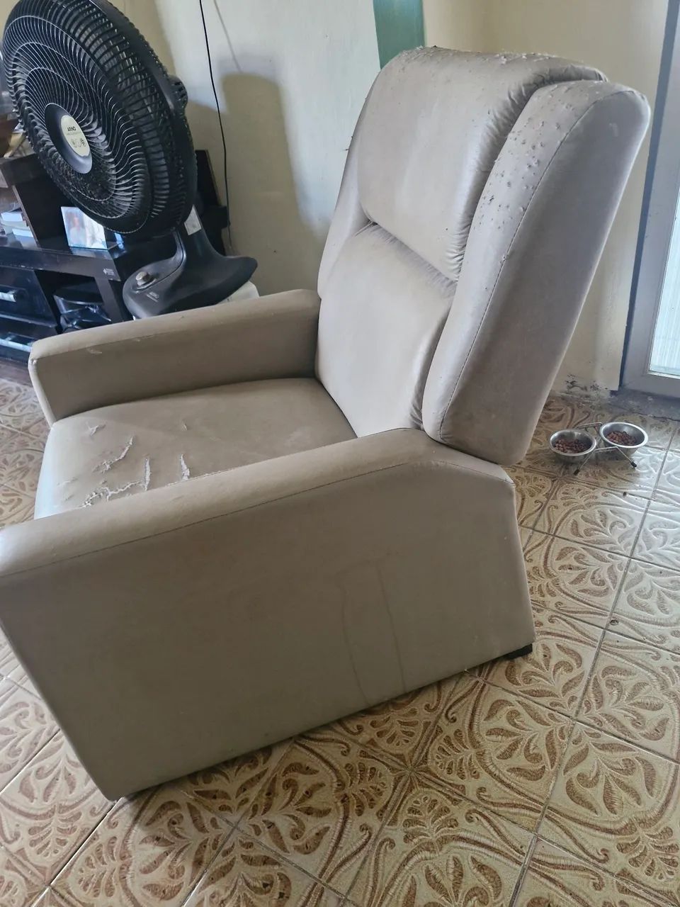 Vendo Poltrona do Papai usada em boas condições  - Foto 2