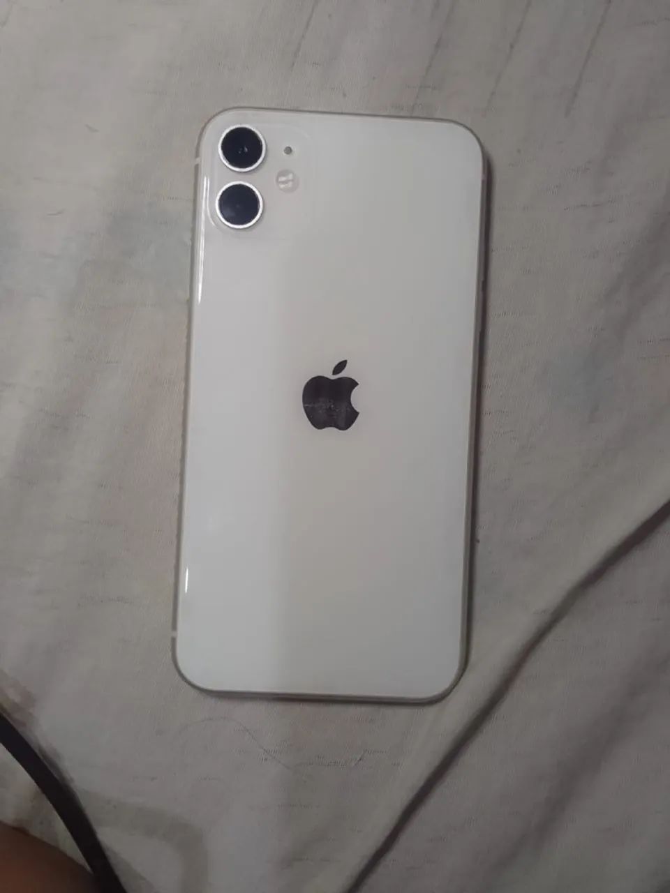 Troco iPhone 11 em Xr