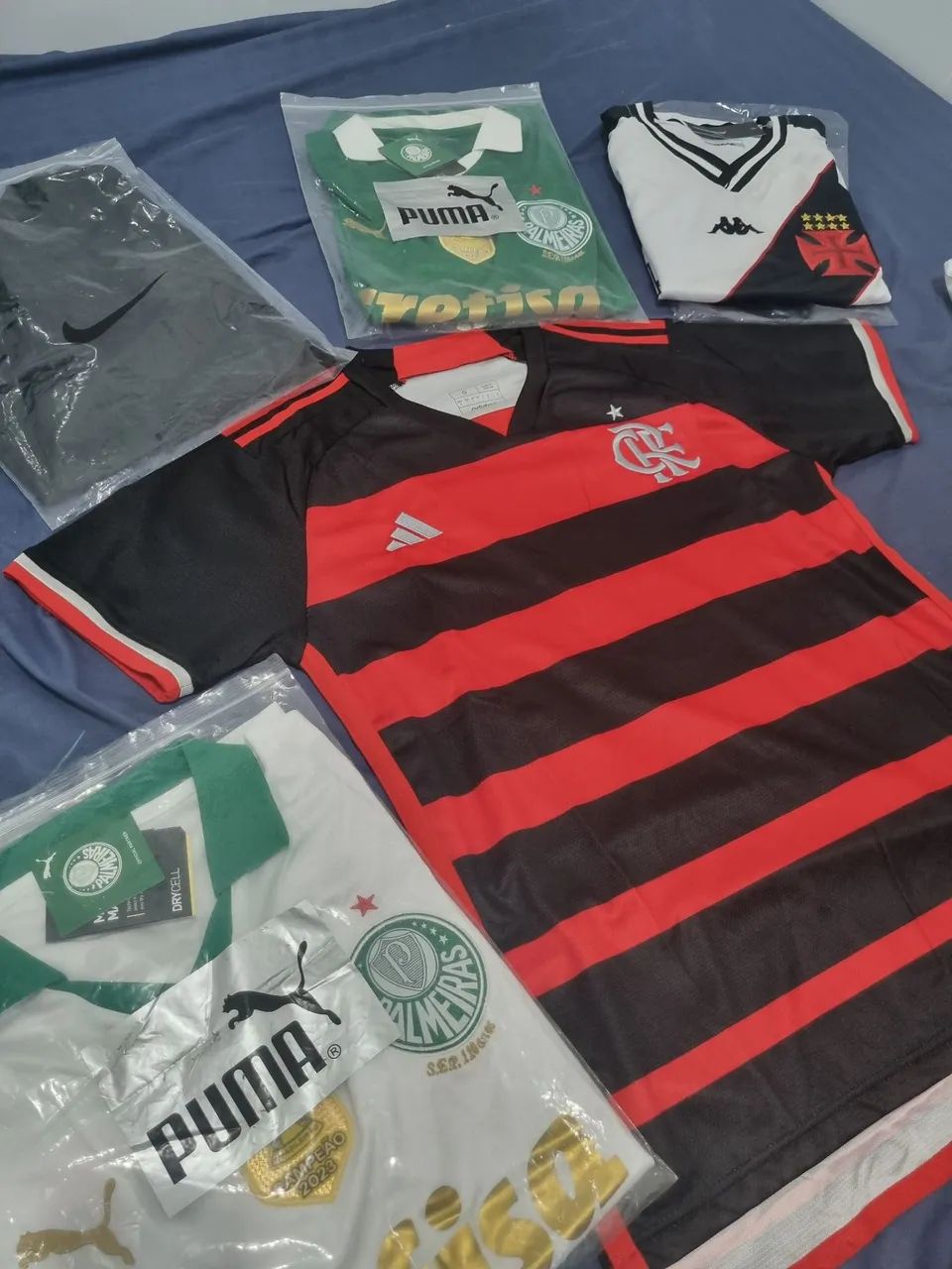Camisas de Times de Futebol - Diversas Marcas e Clubes