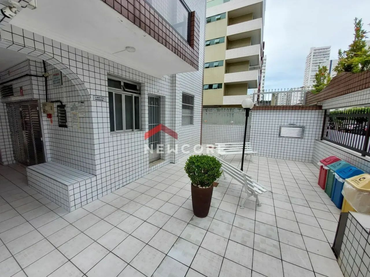 Apartamento em Avenida Rio Branco - Canto do Forte - Praia Grande/SP - Foto 6