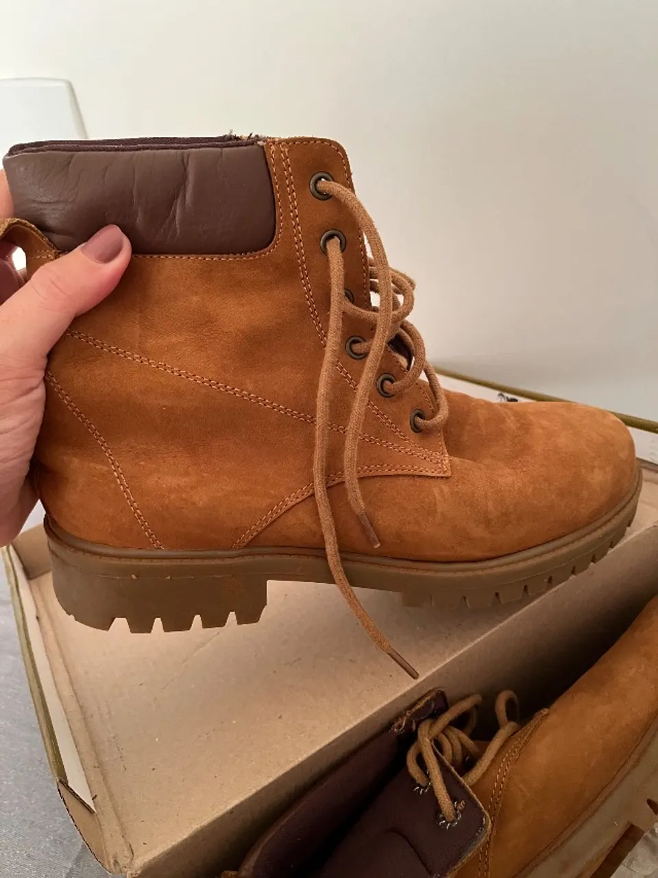 Bota/coturno feminino