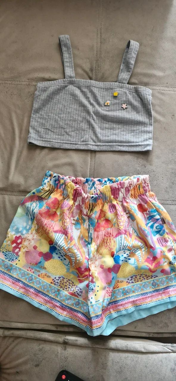 Conjunto Top e Shorts Tam 10/12
